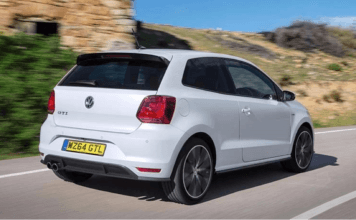 फॉक्सवैगन ने भारत में लांच किया Polo का GTI वैरिएंट