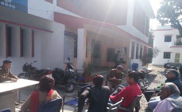 होली पर शांति व्यवस्था बनाए जाने के लिया पुलिस गोष्ठी