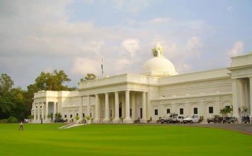 Salivary Proteins can help predict metastatic triple-negative Breast Cancer