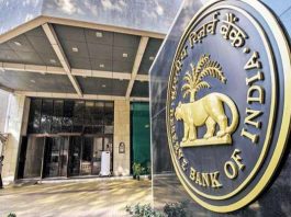 RBI stopped fees on fund transfer from RTGS and NEFT