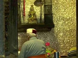 PM modi begins puja in kedarnath