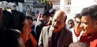 पुरोहितों