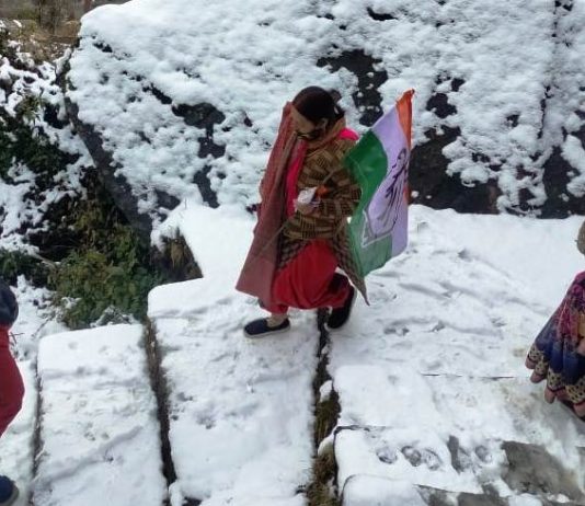 बर्फबारी