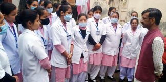 नर्सिंग