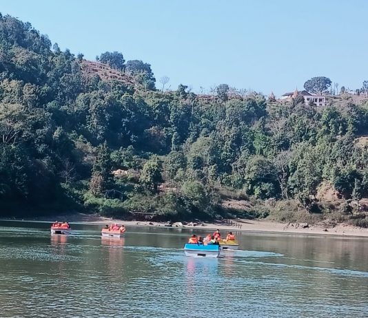 नौका