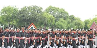 आईएमए पासिंग आउट परेड: 481 जेंटलमैन कैडेट बने भारतीय सेना के अंग, राष्ट्रपति ने परेड की सलामी ली